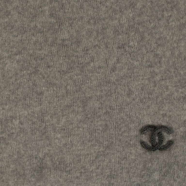 Chanel Grey Cashmere Silk Scarf Labellov Buy and Sell