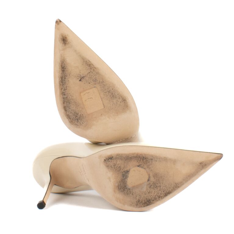 VIP SALE★Jimmy Choo SHAR100 レザー Vカット サンダル LINEN VIP SALE☆Jimmy Choo SHAR100 レザー Vカット サンダル LINEN