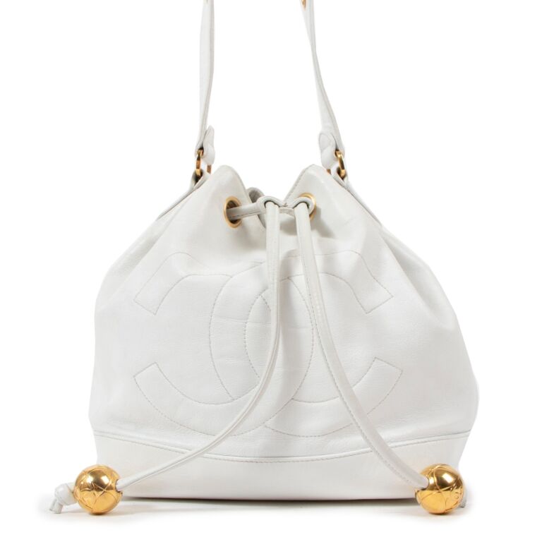 Chanel 1992 Vintage Small Drawstring Bucket Bag GHW ASL3246