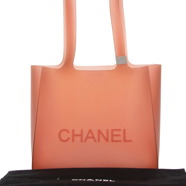 Chanel Olsen CC Orange Canvas Chain Tote Bag ○ Labellov ○ Buy