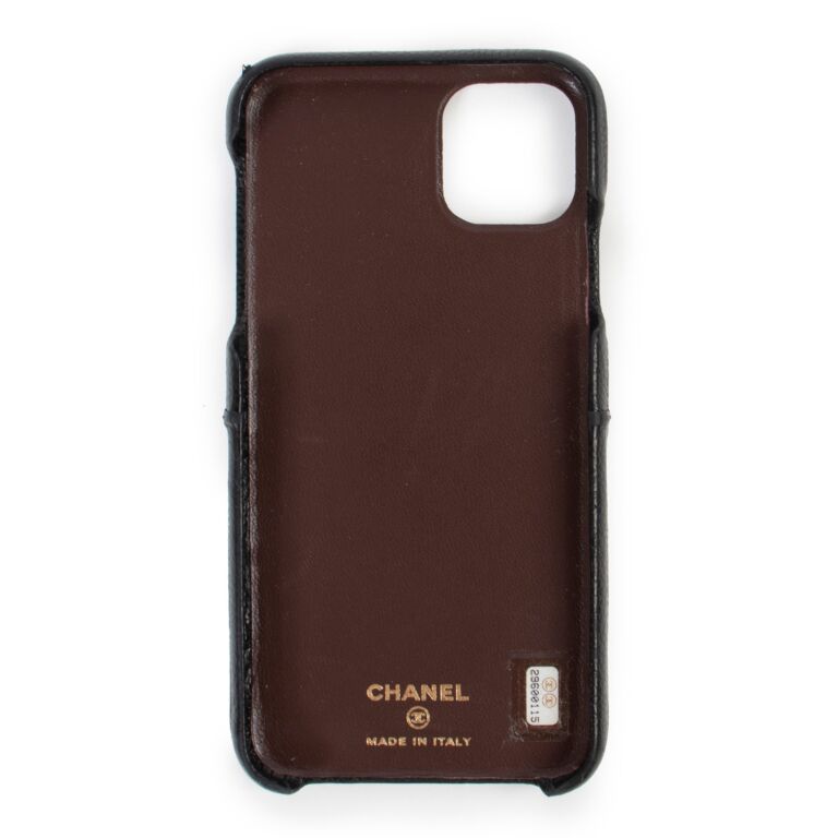 Chanel Black iPhone 11 Pro Max Cover ○ Labellov ○ Buy and Sell Authentic  Luxury