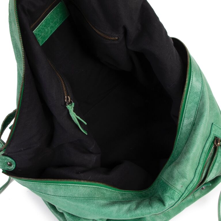 Balenciaga courier bag 2025