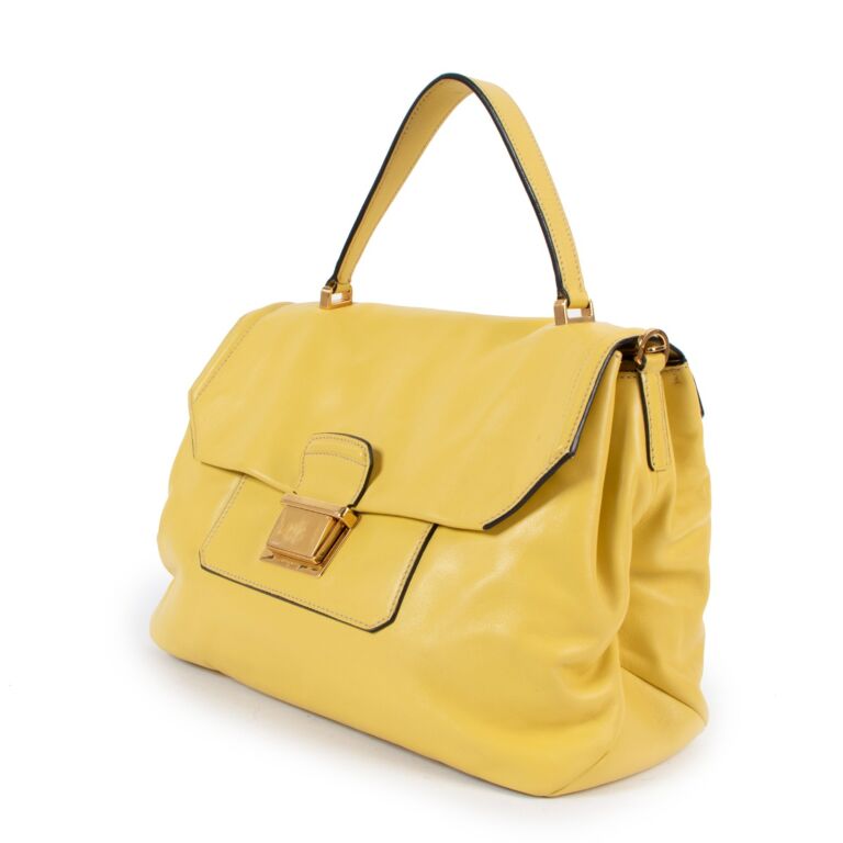 MIU MIUゴールドスパンコールバッグ スパンコール MiuMiu(ミュウミュウ) バッグ・カバン(レディース
