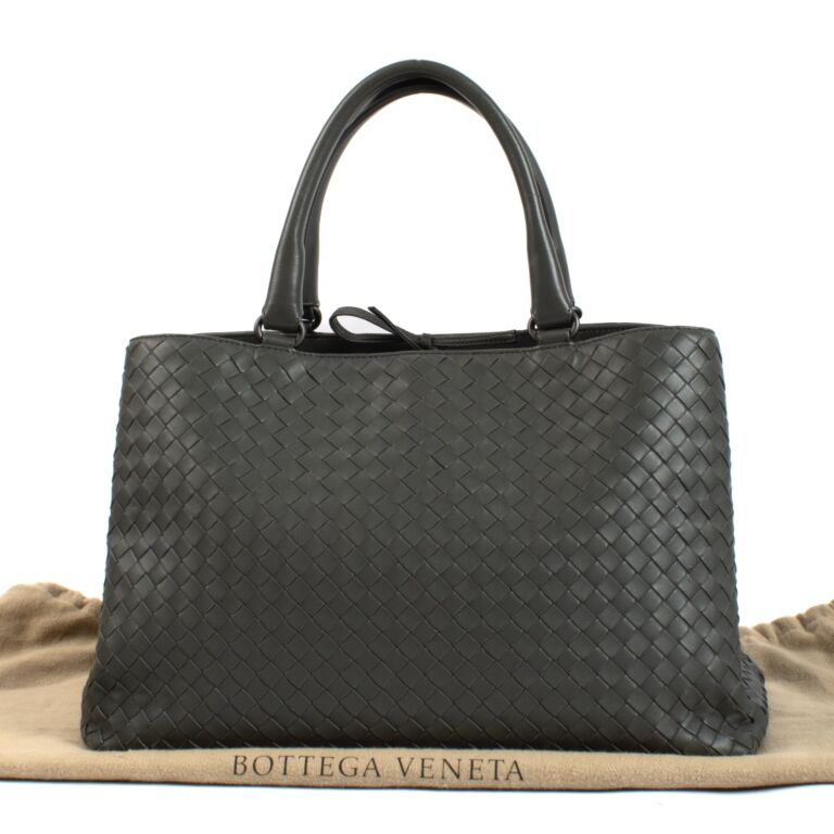 Bottega veneta top handle bag discount