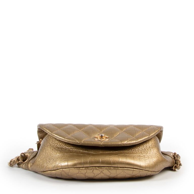 Luxmiila bags - Brand new Chanel 19 waist bag nude