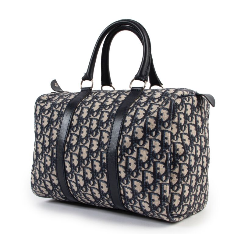 her lip to ノベルティClub Hers Boston Bag