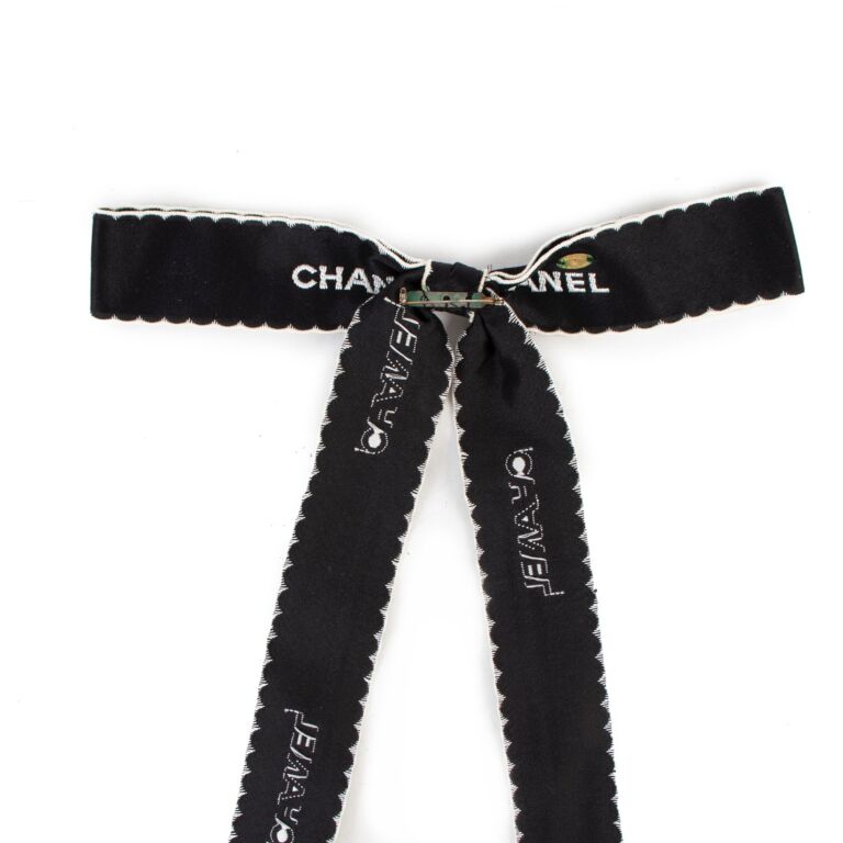 CHANEL Silk Satin Bow Brooch Black 490812