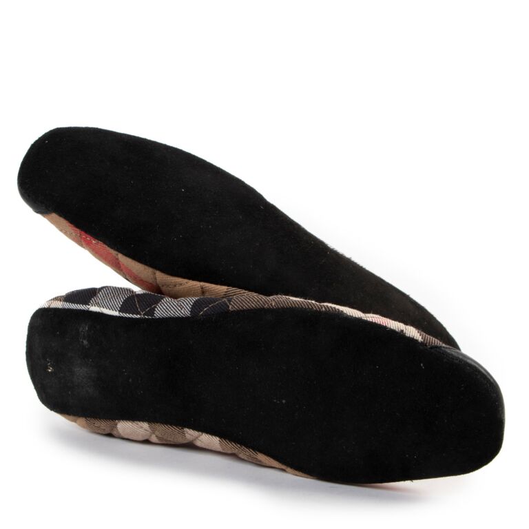 Burberry house slippers hotsell