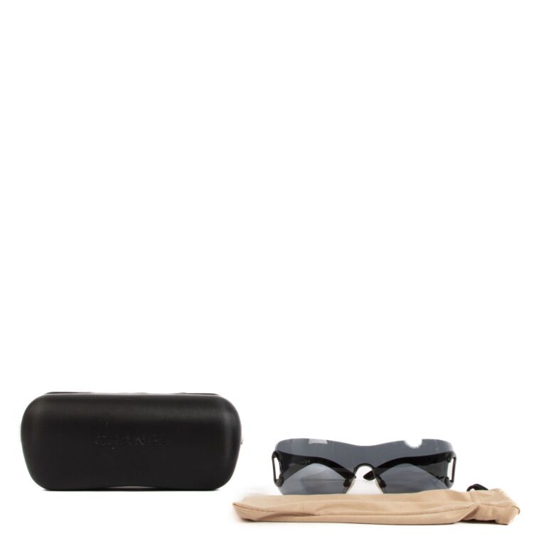 Chanel 4124 All Black CC Shield Sunglasses ○ Labellov ○ Buy and