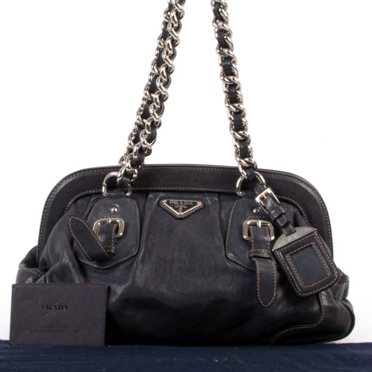 Prada bag discount shop online