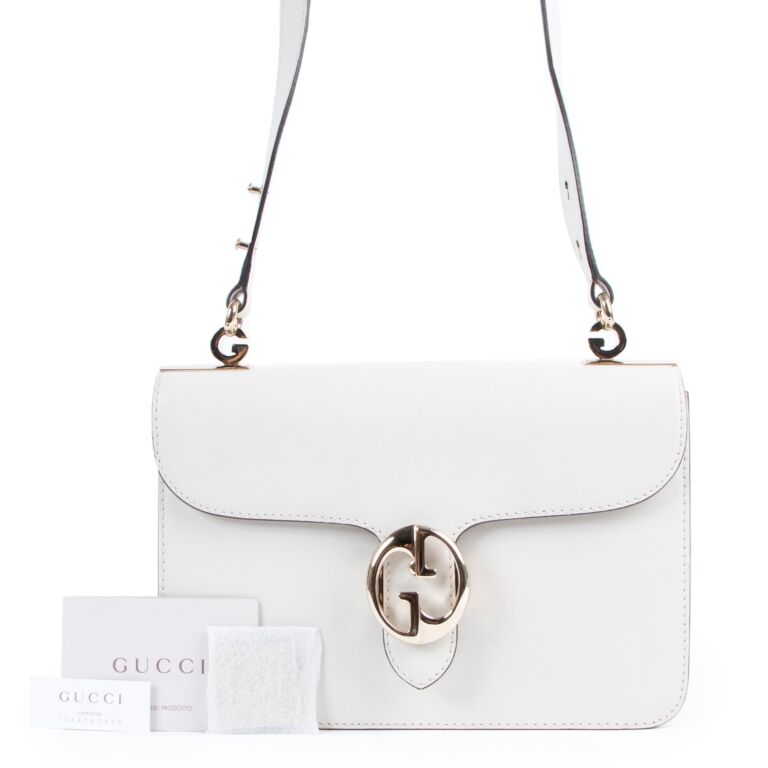 極美品　オールドグッチ　GUCCI レザー　ハンドバッグ　A4可能 ホワイト GUCCI グッチ レザー ホワイト 白 ダブルG トートバッグ スモール