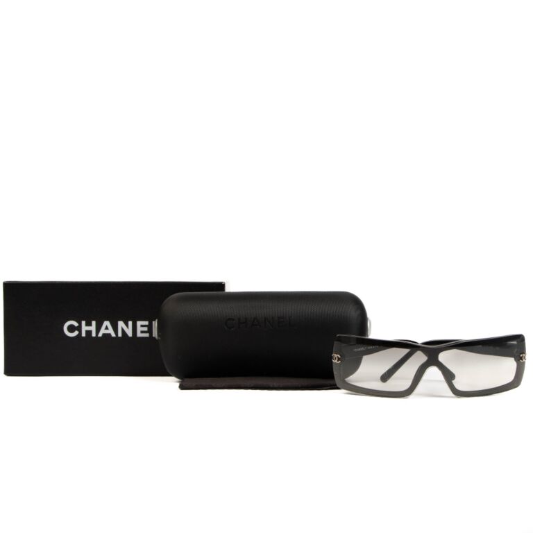 Chanel Black Acetate 5067 Sunglasses ○ Labellov ○ Buy and Sell
