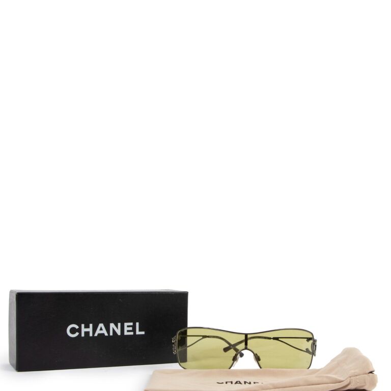 Chanel Green Translucent CC Cystal Sunglasses ○ Labellov ○ Buy and Sell  Authentic Luxury