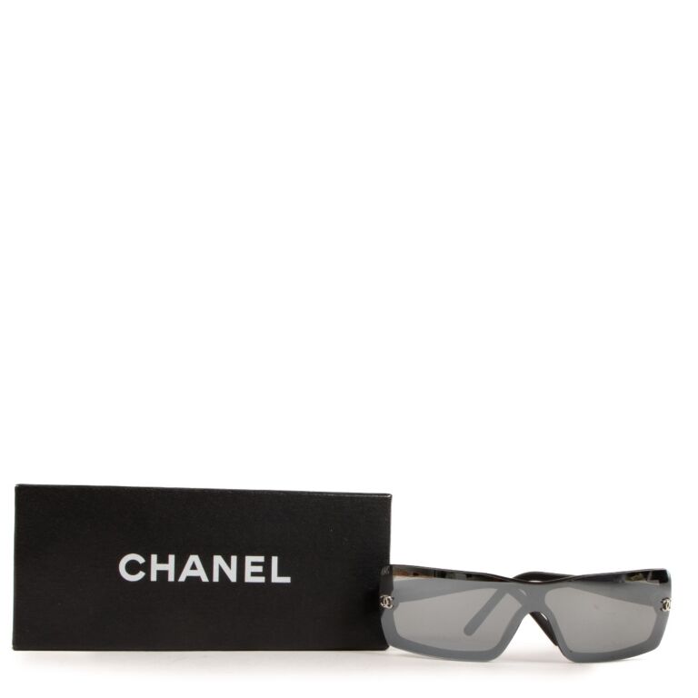 Chanel reflective sunglasses hot sale