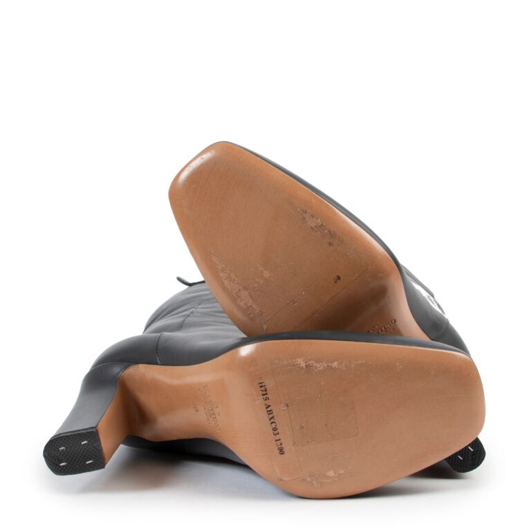 Valentino Garavani Dark Grey Boots Size 38 ○ Labellov ○ Buy