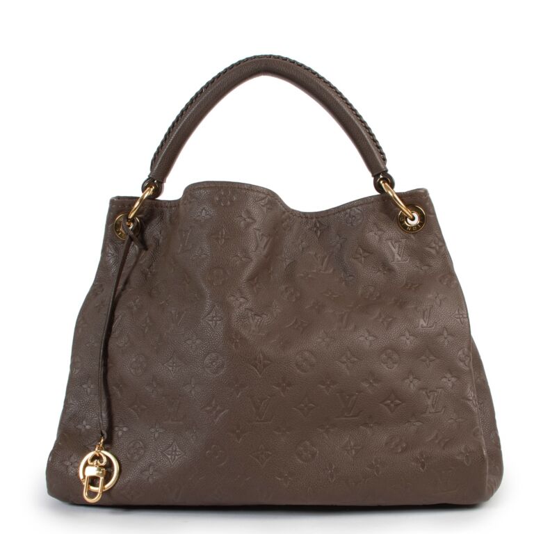 Artsy louis vuitton second hand top