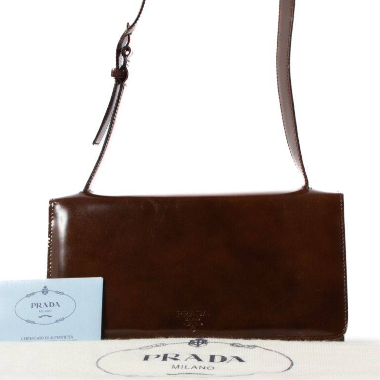 PRADA ヴィンテージ レザー ショルダーバッグ ブラウン PRADA ヴィンテージ レザー ショルダーバッグ ブラウン Prada レザー