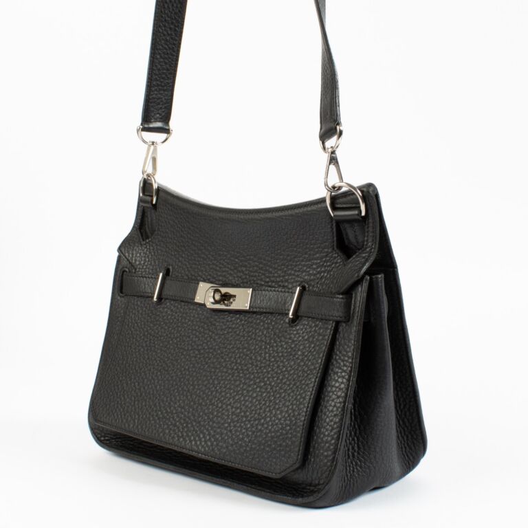 Hermès Jypsiere 28 Black Clemence PHW ○ Labellov ○ Buy and Sell