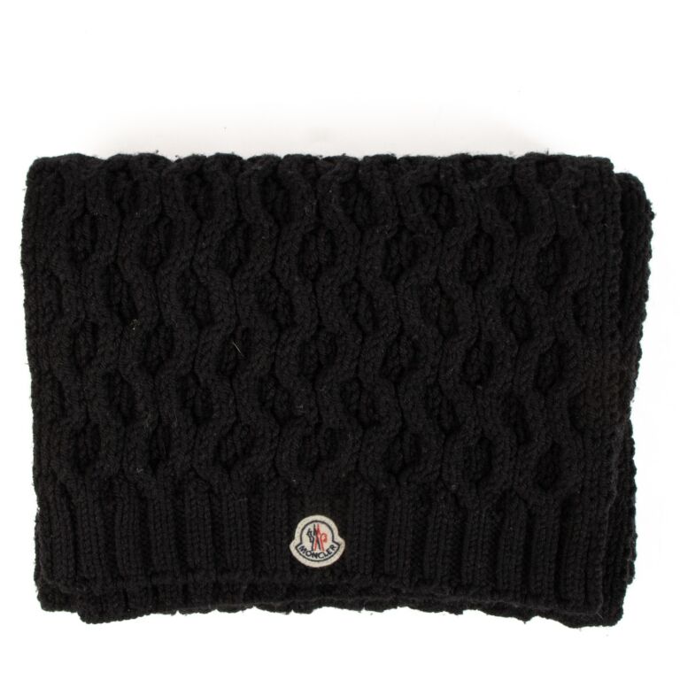 Moncler beanie and scarf outlet