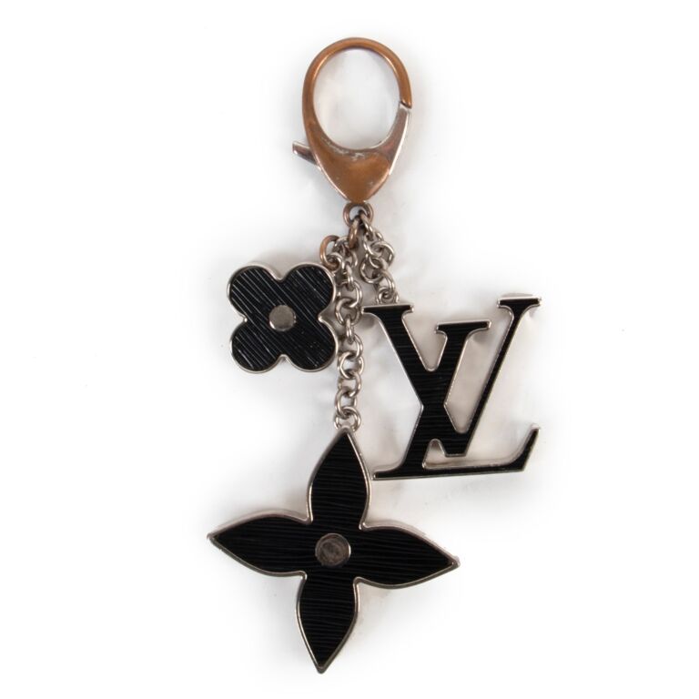 wachten* Louis Vuitton Black Epi Key Chain Bag Charm ○ Labellov