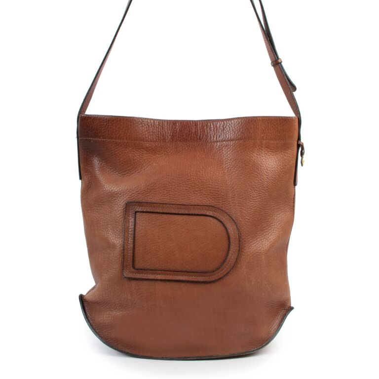 Delvaux brillant on sale cognac