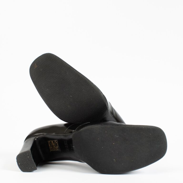 Hermès Black Brushed Leather Pumps - Size 37 1/2 ○ Labellov