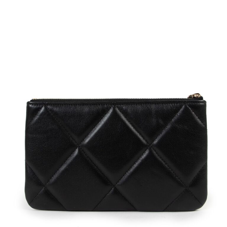 Chanel 19 Black Grained Calfskin Pouch ○ Labellov ○ Buy and Sell