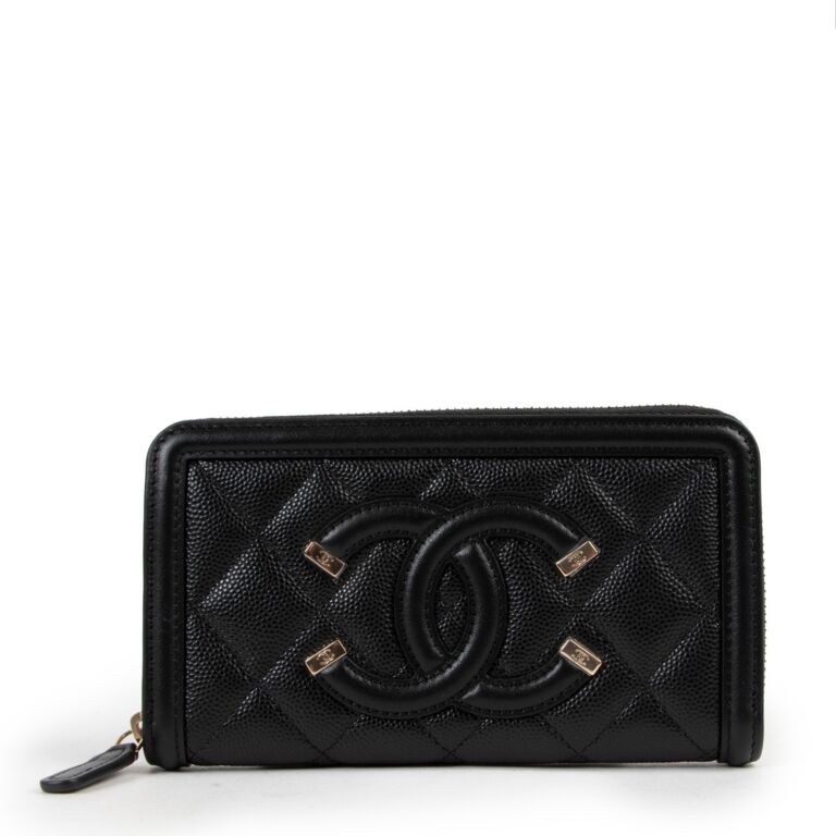 Classic long zipped wallet - Grained calfskin & gold-tone metal, black —  Fashion