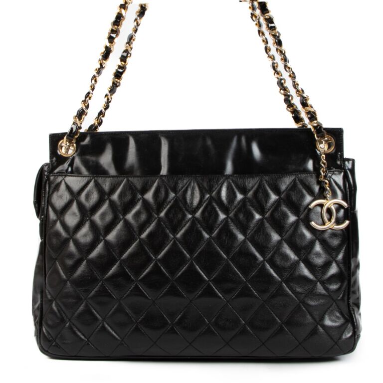 Chanel Vintage Black Patent Leather Tote Bag Labellov Buy and Sell Authentic Luxury