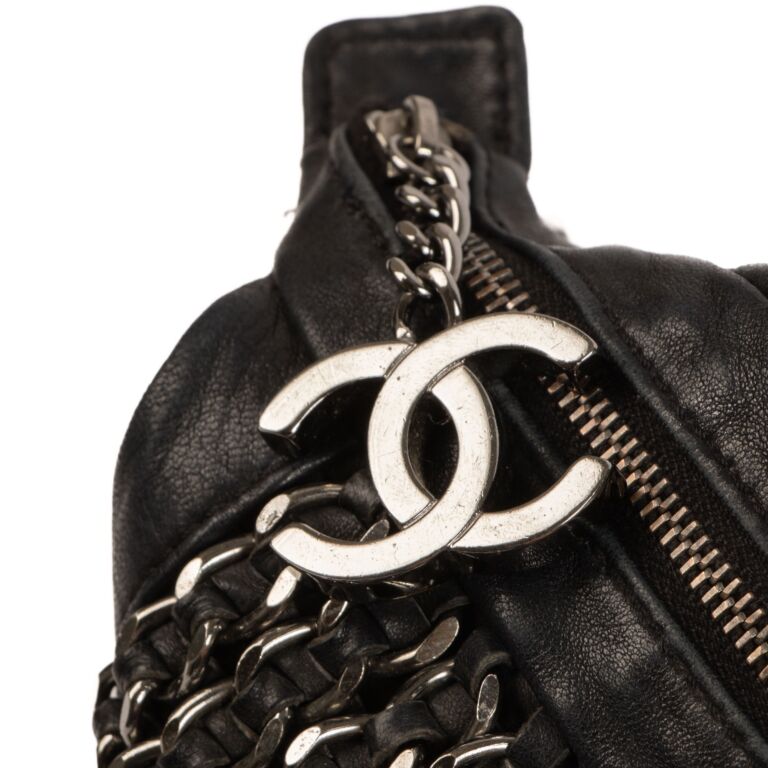Chanel hobo bag with chain on sale