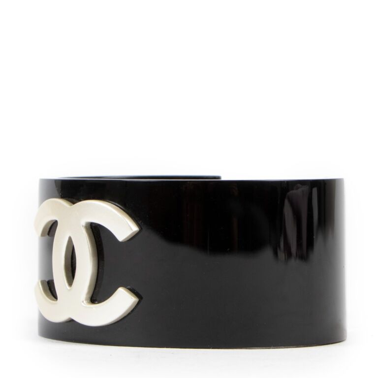 Chanel 2019 Black Resin CC Cuff Bangle Bracelet ○ Labellov ○ Buy and Sell  Authentic Luxury