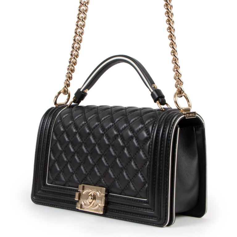 Chanel boy with best sale handle