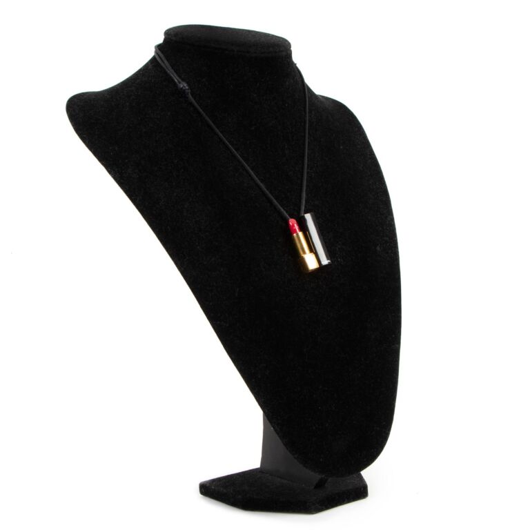 Chanel lipstick necklace store