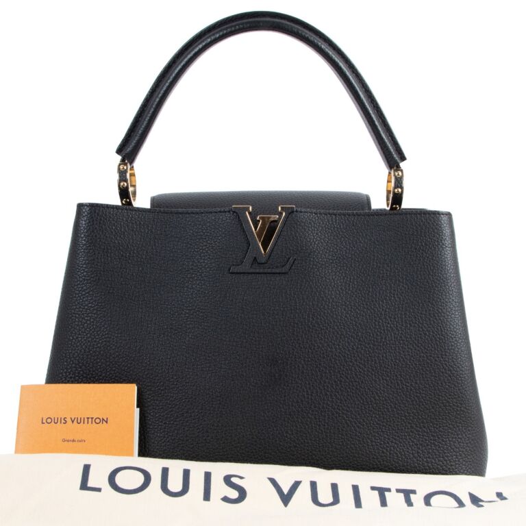 Louis Vuitton Capucines MM Taurillon Black Top Handle Bag