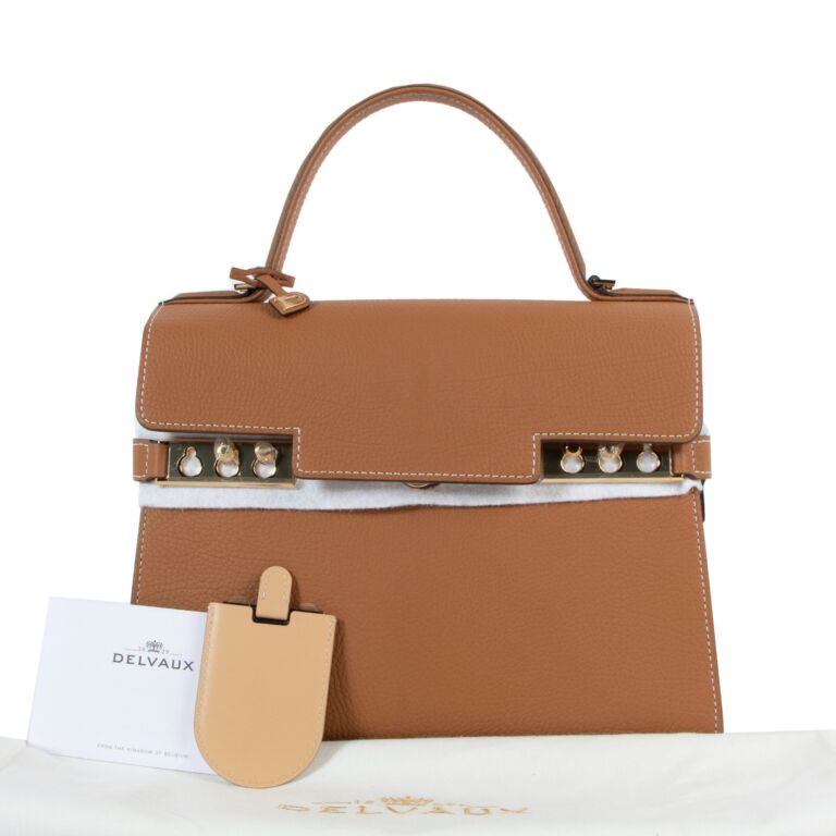 Delvaux Tempête MM Vegetal Crispy Calf ○ Labellov ○ Buy and Sell