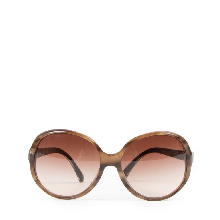 Chanel Tortoiseshell Logo Top Sunglasses REC1229 – LuxuryPromise