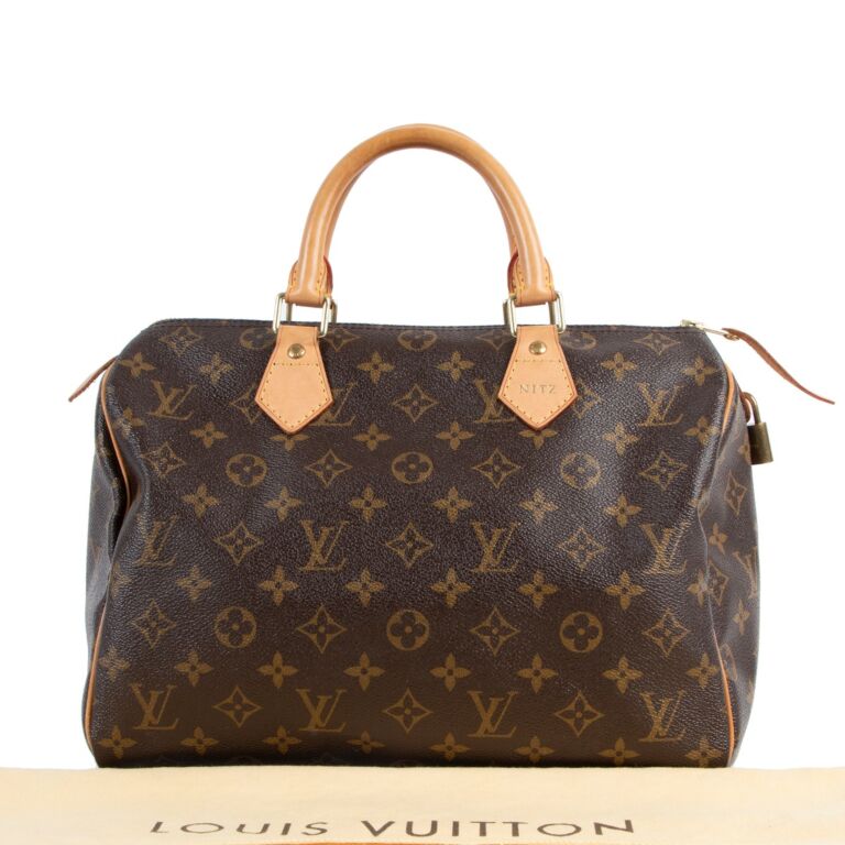 AUTHENTIC LOUIS VUITTON Speedy 30 LV Monogram Comes with free