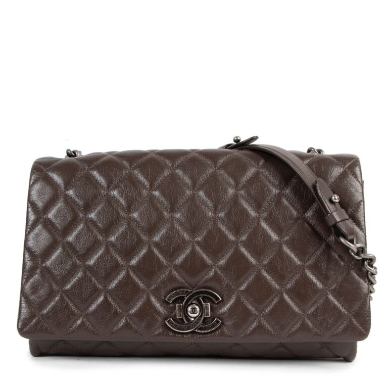 Chanel second online hand online