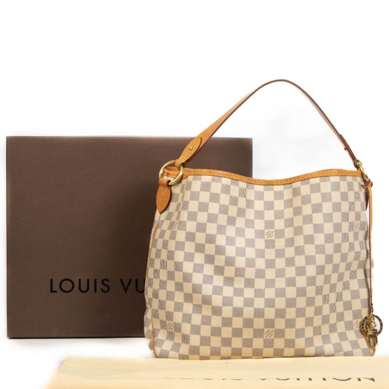 Delightful sales damier azur
