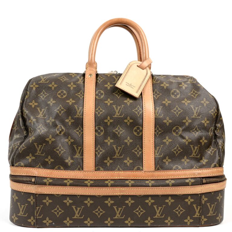 Vintage Authentic Louis Vuitton Monogramed Luxury Travel 