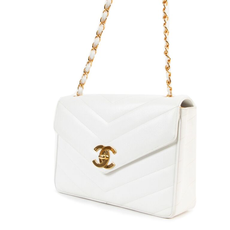 vintage chanel handbag white