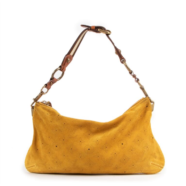 Louis vuitton cheap yellow shoulder bag