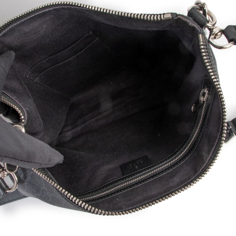 All black gucci clearance messenger bag