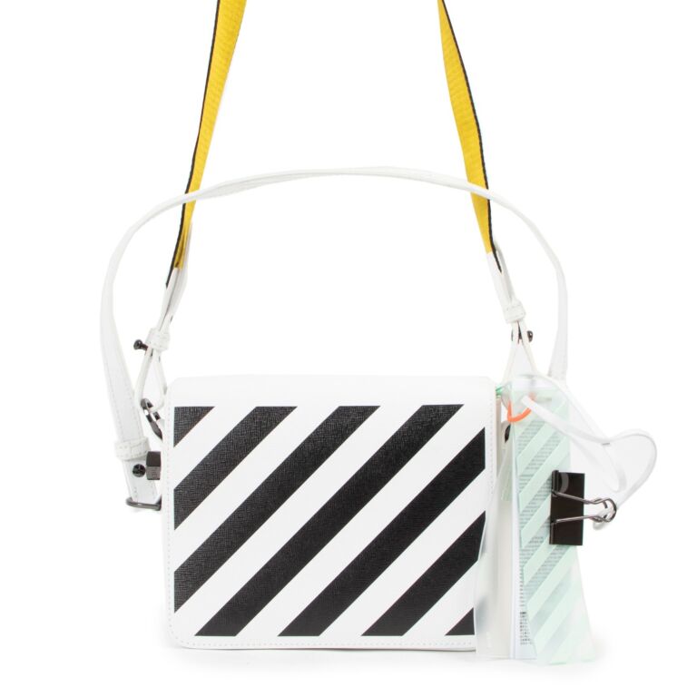 Off white binder sales clip bag price