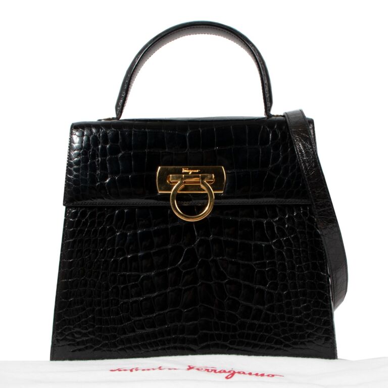 ■FERRAGAMO■ Cage Bag Black Gold 211488752649 211488752649S SALVATORE FERRAGAMO Gancini Purse, Ferragamo Black Leather