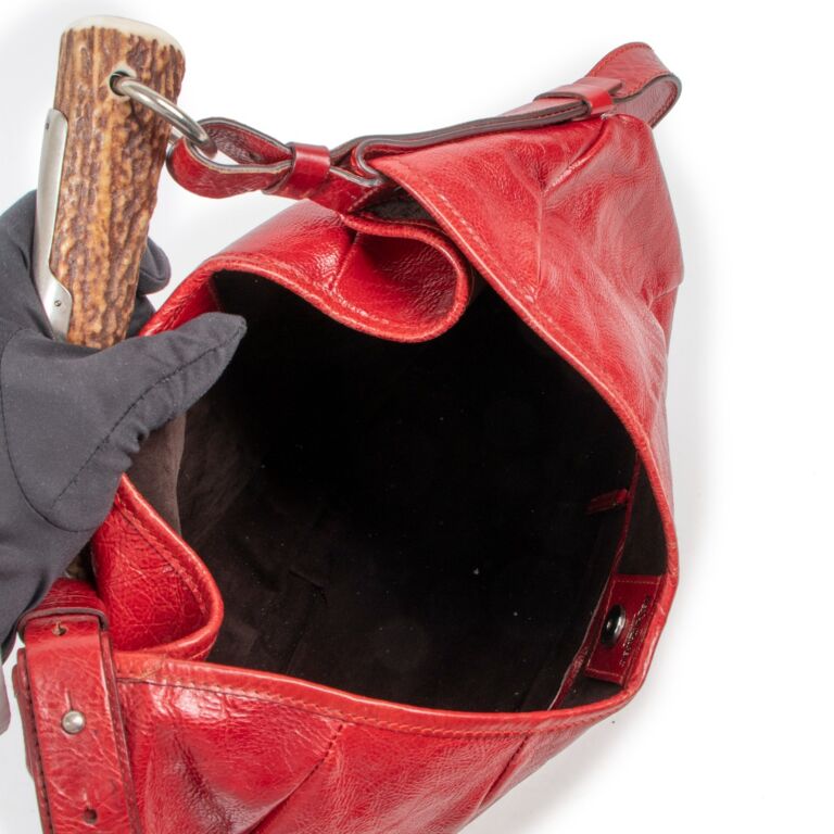 Red yves clearance saint laurent bag