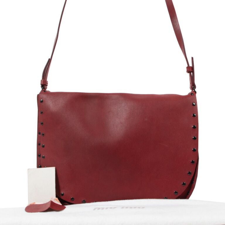 MIU MIU バッグ ミュウ ミュウ Miu Miu マテラッセ レザー クラッチバッグ