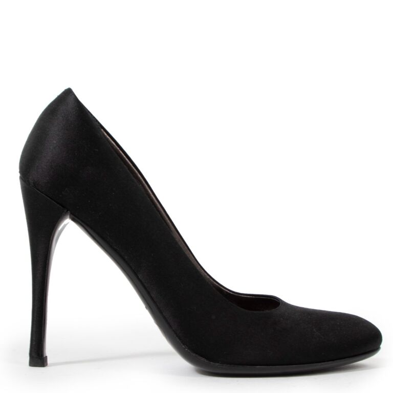 Prada satin hot sale heels