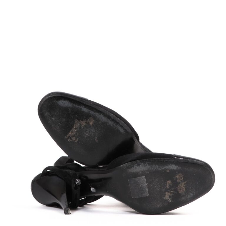 CHANEL ブラック エナメル ヒール　EU 38.5 CHANEL ブラック エナメル ヒール EU 38.5 Chanel Open Toe