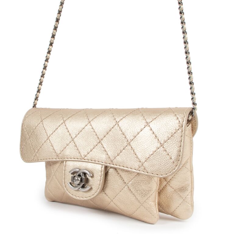 Chanel Metallic Gold Quilted Calfskin Classic Clutch With Chain